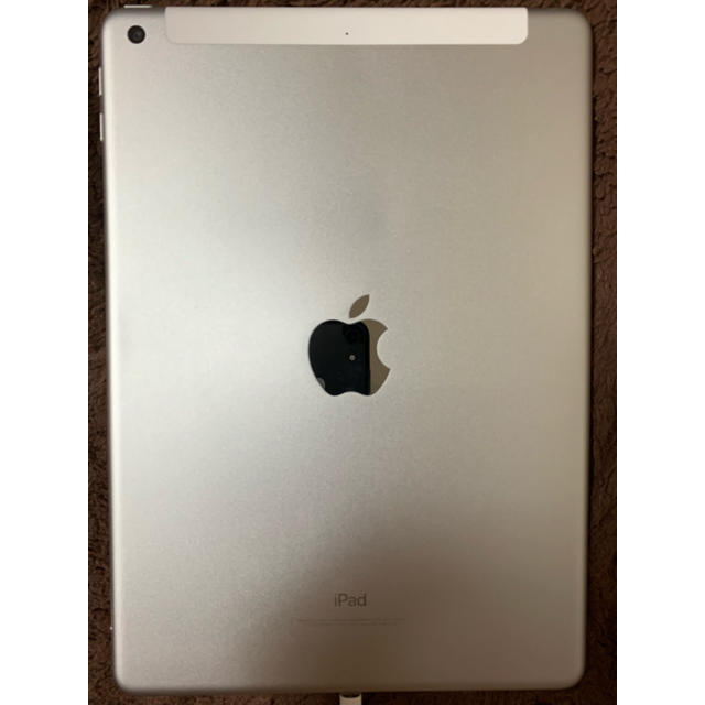 iPad 6世代 128GB ジャンク品 simフリー