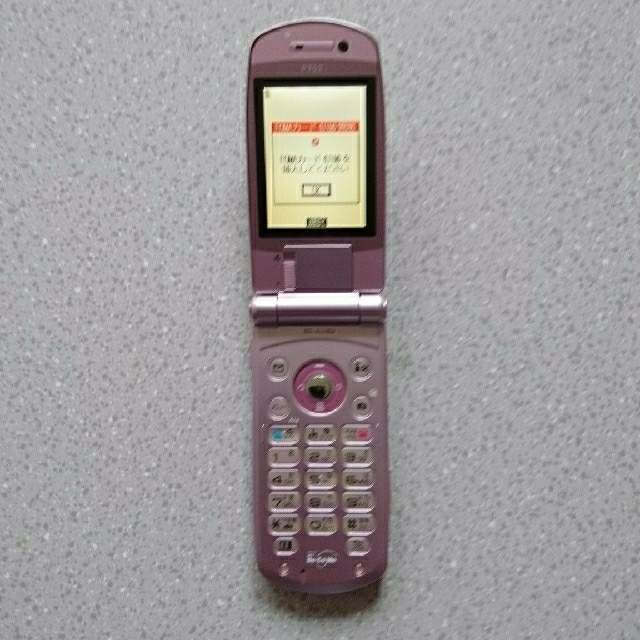 NTTdocomo(エヌティティドコモ)のドコモ FOMA P702i パナソニック 携帯電話 ガラケー スマホ/家電/カメラのスマートフォン/携帯電話(携帯電話本体)の商品写真