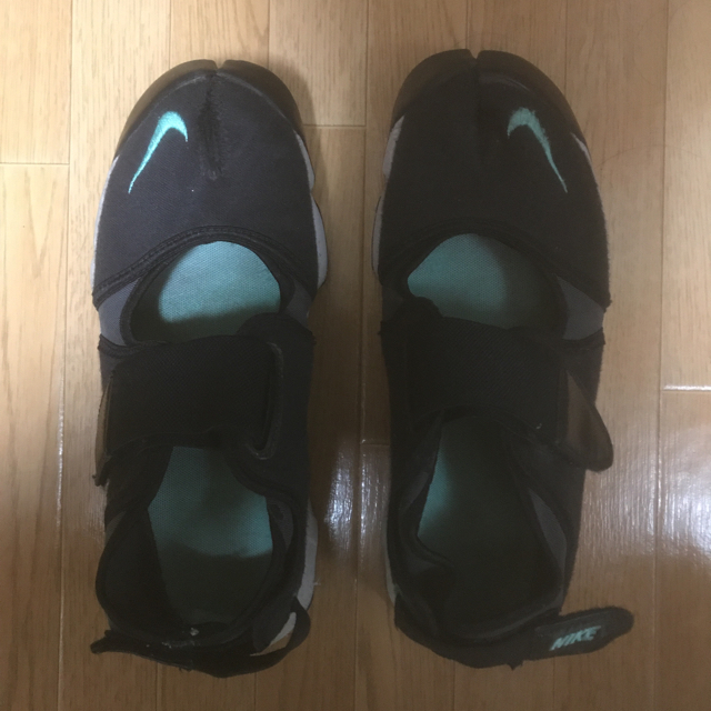 NIKE ナイキフリーリフトとエアリフトの通販 by mm|ナイキならラクマ - 超激安格安