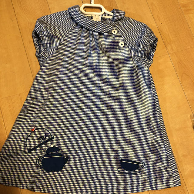 familiar(ファミリア)のファミリアワンピース110 キッズ/ベビー/マタニティのキッズ服女の子用(90cm~)(ワンピース)の商品写真