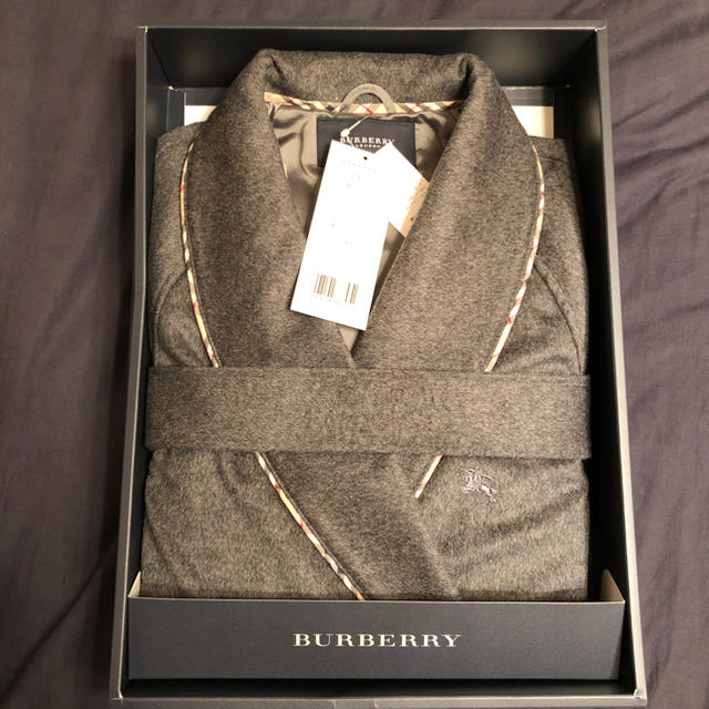 BURBERRY(バーバリー)のBurberry女性用ガウン レディースのルームウェア/パジャマ(その他)の商品写真