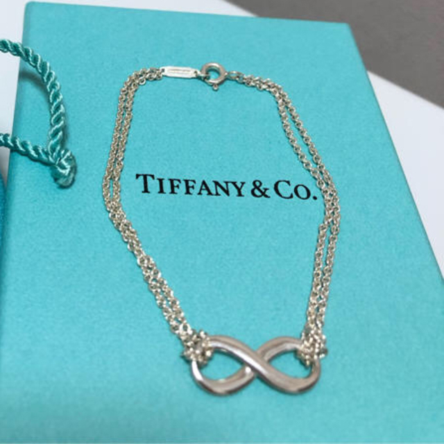 Tiffany & Co.(ティファニー)の美品 ティファニーインフィニティブレスレット ハンドメイドのアクセサリー(ブレスレット/バングル)の商品写真
