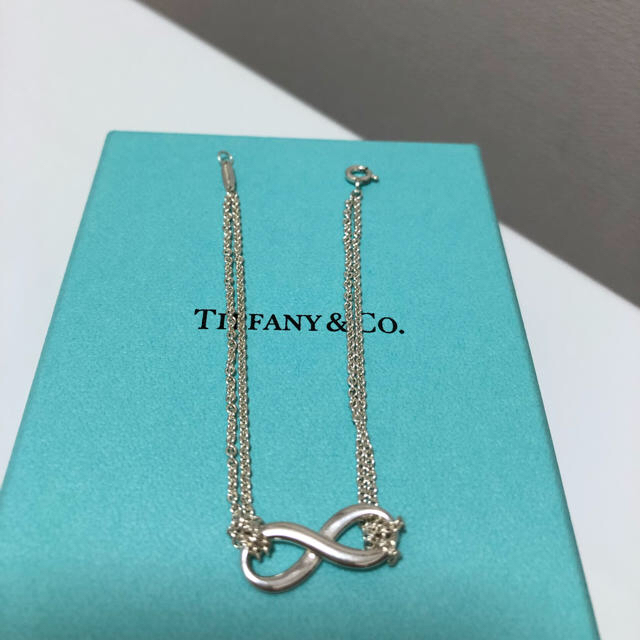 Tiffany & Co.(ティファニー)の美品 ティファニーインフィニティブレスレット ハンドメイドのアクセサリー(ブレスレット/バングル)の商品写真