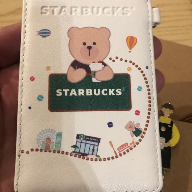 Starbucks Coffee(スターバックスコーヒー)のスタバ ベアリスタ 定期入れ パスケース  カードケース 2019中国限定 レディースのファッション小物(名刺入れ/定期入れ)の商品写真