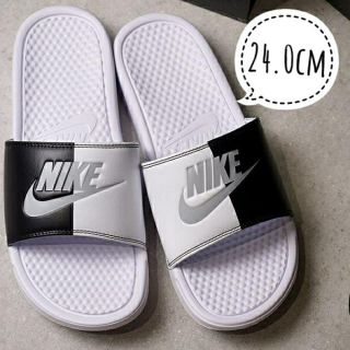 ナイキ(NIKE)の【新品】NIKE BENASSI JDI 24.0cm PUREプラチナ 男女(サンダル)