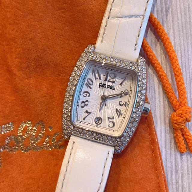 Folli Follie(フォリフォリ)のフォリフォリ*腕時計*ホワイト レディースのファッション小物(腕時計)の商品写真