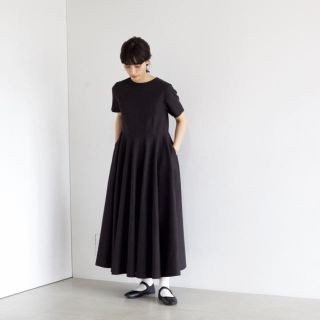 ヤエカ(YAECA)の新品未使用 foufou フーフー THE DRESS #00 ワンピース(ロングワンピース/マキシワンピース)