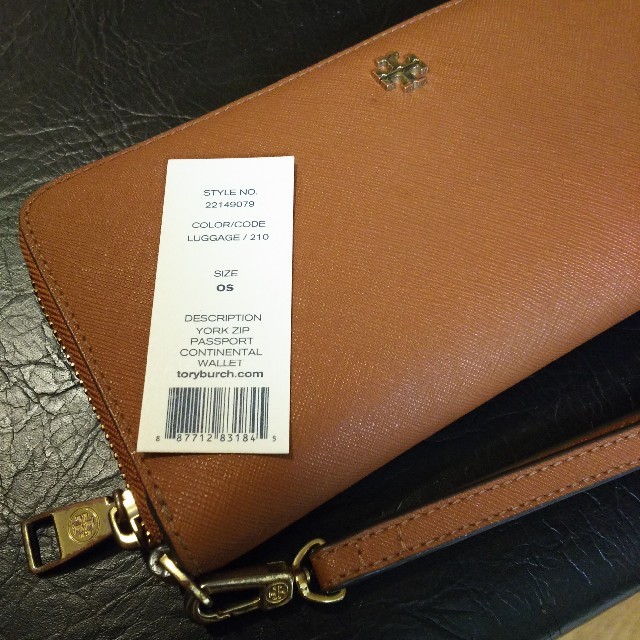 Tory Burch(トリーバーチ)のトリーバーチ♥長財布 大容量タイプ ラウンドファスナー レディースのファッション小物(財布)の商品写真
