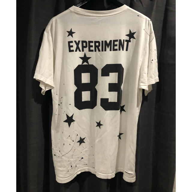 uniform experiment(ユニフォームエクスペリメント)のuniform experiment ドリッピングTシャツ メンズのトップス(Tシャツ/カットソー(半袖/袖なし))の商品写真