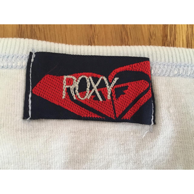 Roxy(ロキシー)のお値下げ♡used☆ROXY ロゴ刺繍キャミソール レディースのトップス(キャミソール)の商品写真