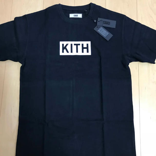KITH Tシャツトップス