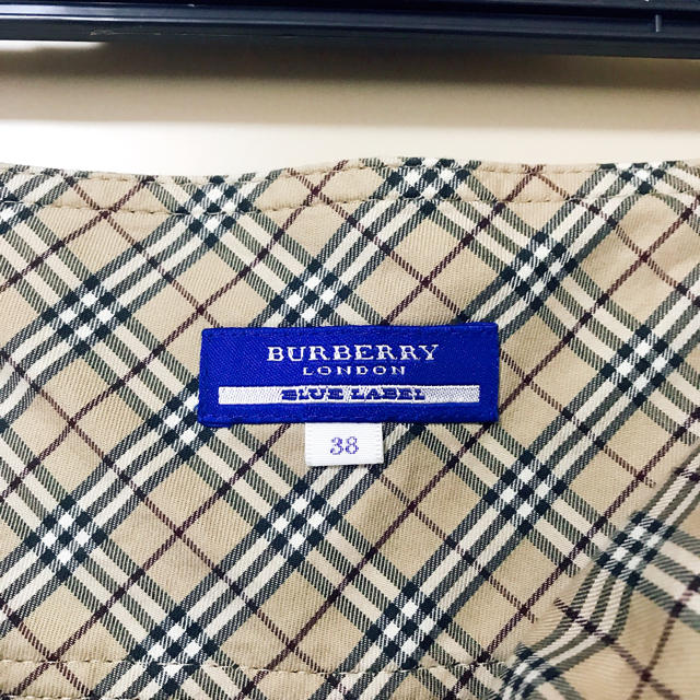 BURBERRY BLUE LABEL(バーバリーブルーレーベル)のBURBERRY パンツ レディースのパンツ(ハーフパンツ)の商品写真