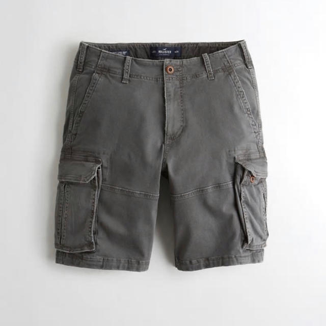 Hollister(ホリスター)の新品 定価5.4千円 HOLLISTER カーゴショートパンツ W28 グレー メンズのパンツ(ショートパンツ)の商品写真