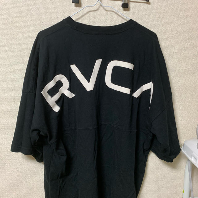 RVCA(ルーカ)のRVCA Tシャツ Mサイズ メンズのトップス(Tシャツ/カットソー(半袖/袖なし))の商品写真