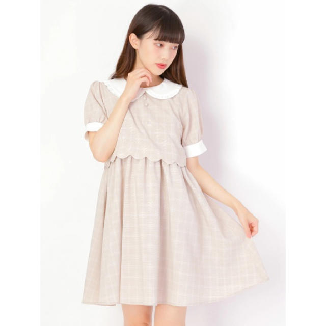 美品♡正規品♡スカラップワンピ