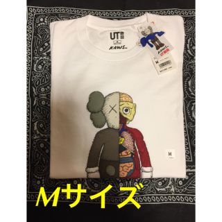 ユニクロ(UNIQLO)の国内正規品 UNIQLO KAWS グラフィックTシャツ Mサイズ(Tシャツ/カットソー(半袖/袖なし))