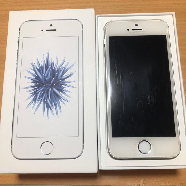 iPhone SE Silver 64 GB SIMフリー