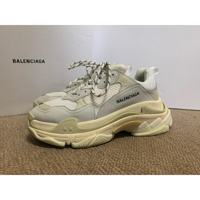 注文割引 Balenciaga - balenciaga triple s 確実正規品 42 スニーカー