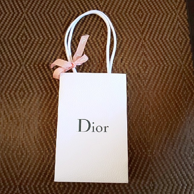 Dior(ディオール)のDior ミスディオール ノベルティ 手帳 ノート エンタメ/ホビーのコレクション(ノベルティグッズ)の商品写真