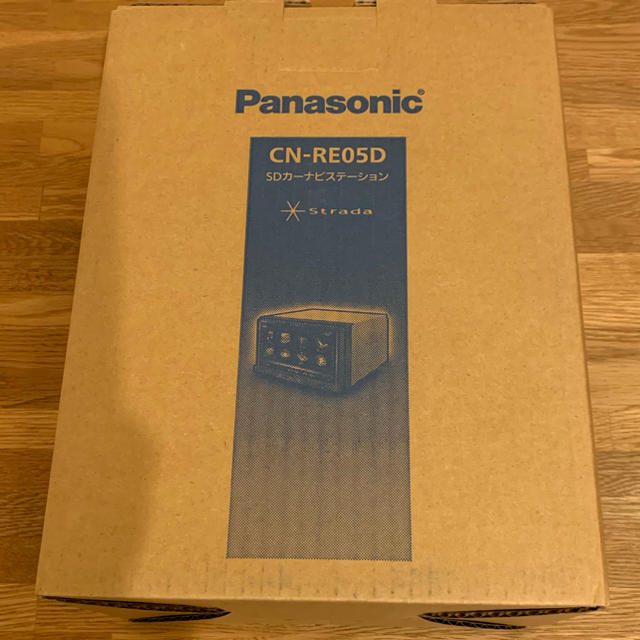 最安値 Panasonic - 新品 ストラーダ 7Ｖ型ワイド ナビ CN-RE05D CN