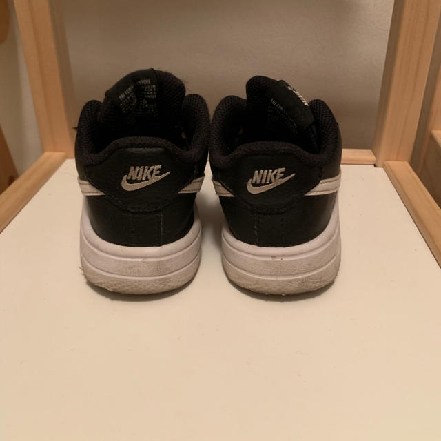 NIKE(ナイキ)のNIKE キッズスニーカー キッズ/ベビー/マタニティのキッズ靴/シューズ(15cm~)(スニーカー)の商品写真