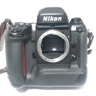 ニコン(Nikon)のNikon F5 完動品 美品 コレクター放出品 (フィルムカメラ)