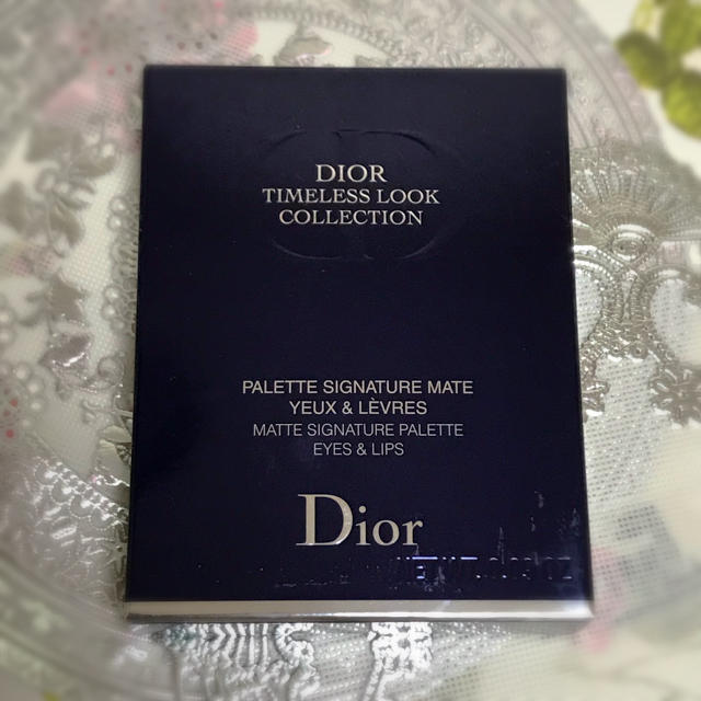 Dior(ディオール)の♡匿名配送&送料無料♡ 【非売品 Dior アイシャドウ&リップ 】 コスメ/美容のベースメイク/化粧品(アイシャドウ)の商品写真