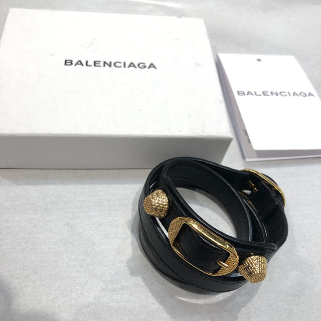 Balenciaga(バレンシアガ)のBALENCIAGA バレンシアガ レザーブレスレット  レディースのアクセサリー(ブレスレット/バングル)の商品写真