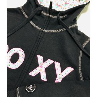 ロキシー(Roxy)の未使用品！ ROXYジップパーカー Sサイズ(パーカー)