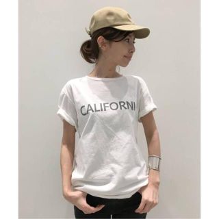 アパルトモンドゥーズィエムクラス(L'Appartement DEUXIEME CLASSE)のアパルトモン レミレリーフ Tシャツ(Tシャツ(半袖/袖なし))