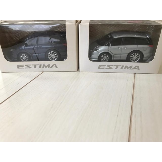 トヨタ(トヨタ)のトヨタ エスティマ プルバックカー エンタメ/ホビーのおもちゃ/ぬいぐるみ(ミニカー)の商品写真