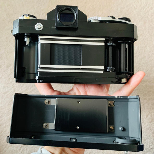 Nikon(ニコン)の再々値下げ‼️ニコンFアイレベル セット スマホ/家電/カメラのカメラ(フィルムカメラ)の商品写真