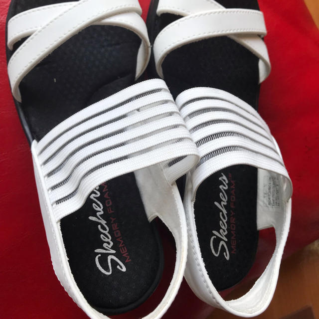 SKECHERS(スケッチャーズ)のスケッチャーズ サンダル レディースの靴/シューズ(サンダル)の商品写真