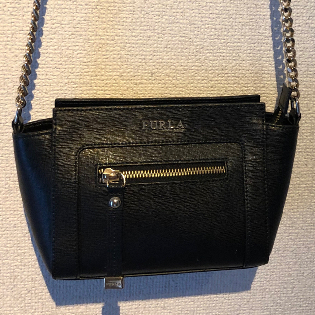 Furla(フルラ)のFURLA フルラ GINEVRA ミニショルダーバッグ  ブラック レディースのバッグ(ショルダーバッグ)の商品写真