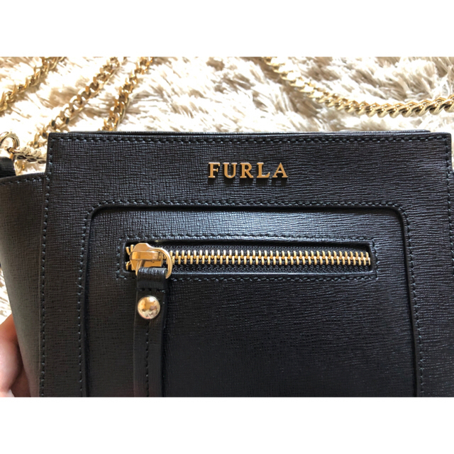 Furla(フルラ)のFURLA フルラ GINEVRA ミニショルダーバッグ  ブラック レディースのバッグ(ショルダーバッグ)の商品写真