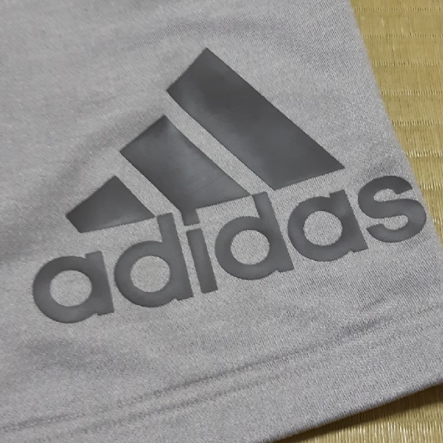 adidas(アディダス)のアディダス　　ハーフパンツ　140 キッズ/ベビー/マタニティのキッズ服男の子用(90cm~)(パンツ/スパッツ)の商品写真