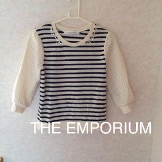 ジエンポリアム(THE EMPORIUM)の袖レースビジューカットソー(カットソー(長袖/七分))