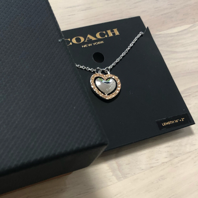 COACH(コーチ)のCOACH ハート ネックレス、ピアス レディースのアクセサリー(ネックレス)の商品写真