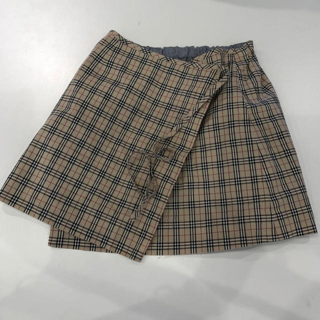 BURBERRY(バーバリー)の最終値下 リバーシブル バーバリースカート キッズ/ベビー/マタニティのキッズ服女の子用(90cm~)(スカート)の商品写真