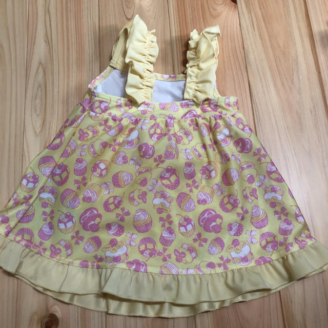 BANDAI(バンダイ)のプリキュア  水着  100 キッズ/ベビー/マタニティのキッズ服女の子用(90cm~)(水着)の商品写真