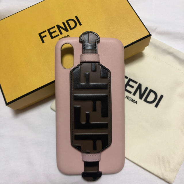 FENDI iPhoneケース