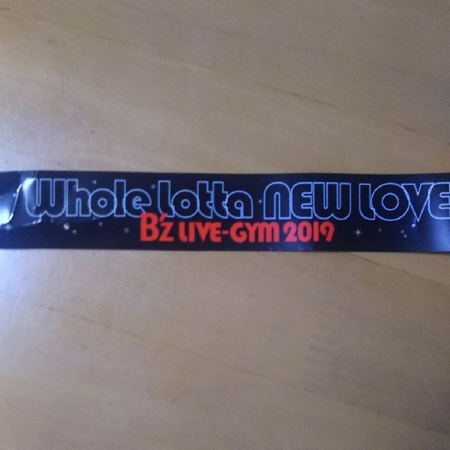 B'z🎵LIVE-GYM2019WholelottaNEWLOVE銀テープ エンタメ/ホビーのタレントグッズ(ミュージシャン)の商品写真