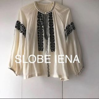 スローブイエナ(SLOBE IENA)の【美品】SLOBE IENA 刺繍ブラウス チュニック(シャツ/ブラウス(長袖/七分))