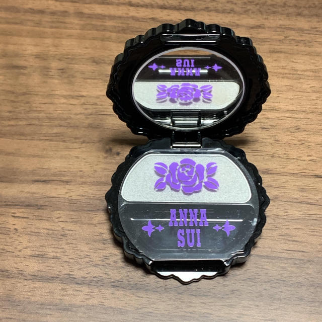 ANNA SUI(アナスイ)のANNA SUI アナスイ アイシャドウ グレー コスメ/美容のベースメイク/化粧品(アイシャドウ)の商品写真