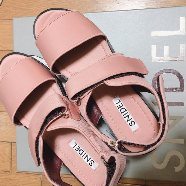 SNIDEL(スナイデル)のSNIDEL スニーカーソールサンダル ピンク レディースの靴/シューズ(サンダル)の商品写真