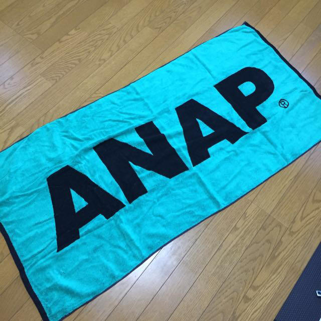 ANAP(アナップ)のビーチタオル レディースの水着/浴衣(その他)の商品写真