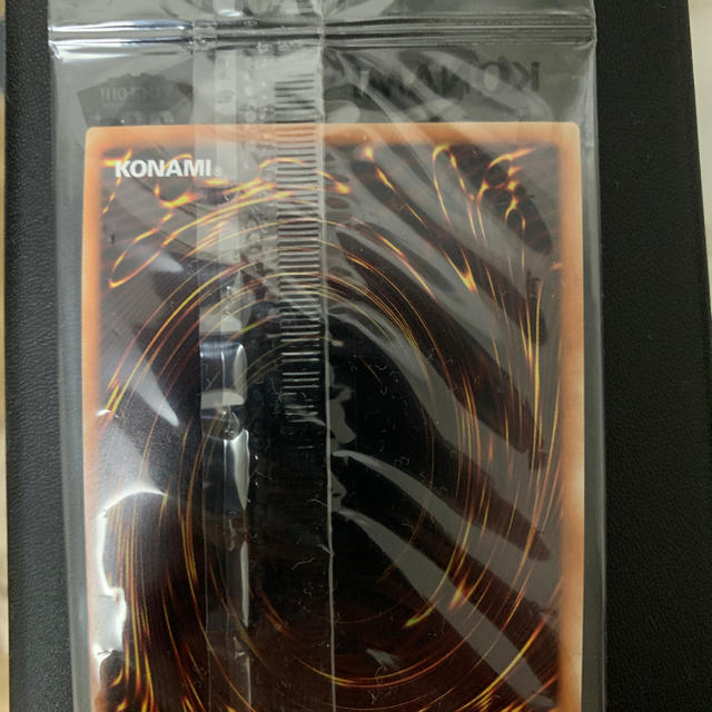 KONAMI(コナミ)のブラックマジシャン 20thシークレット 新品未開封 wcs2018 エンタメ/ホビーのトレーディングカード(シングルカード)の商品写真