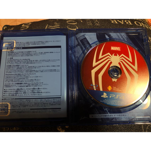 PS4  SPIDER-MAN スパイダーマン。中古 エンタメ/ホビーのゲームソフト/ゲーム機本体(家庭用ゲームソフト)の商品写真