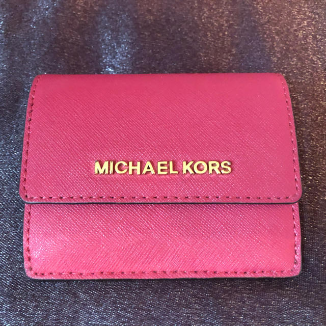 Michael Kors(マイケルコース)のMICHAEL KORS カードケース パスケース マイケルコース 定期入れ レディースのファッション小物(名刺入れ/定期入れ)の商品写真