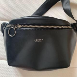 マウジー(moussy)の大人気完売☆ moussy ウエストポーチ  超美品(ボディバッグ/ウエストポーチ)